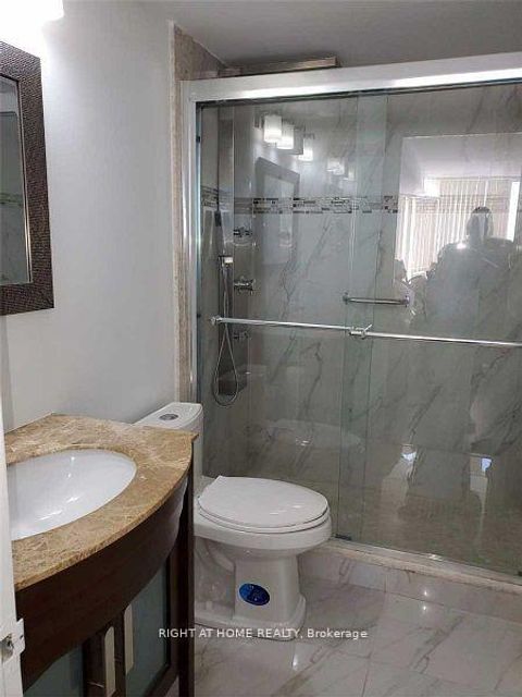 Photo 9 at 1001 - 120 Promenade Circle, Brownridge, Vaughan