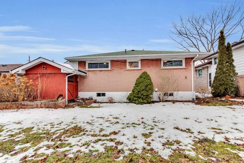 Photo 9 at 68 Athabasca Street, Donevan, Oshawa