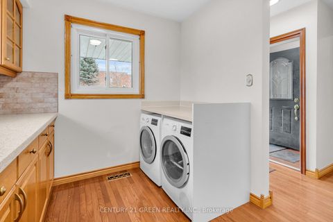 Photo 14 at 68 Athabasca Street, Donevan, Oshawa