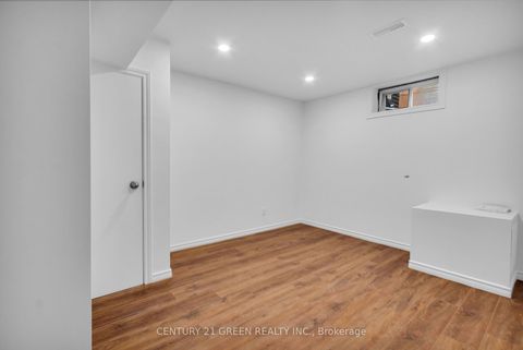 Photo 29 at 68 Athabasca Street, Donevan, Oshawa