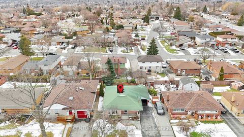 Photo 33 at 68 Athabasca Street, Donevan, Oshawa