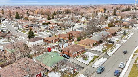 Photo 39 at 68 Athabasca Street, Donevan, Oshawa