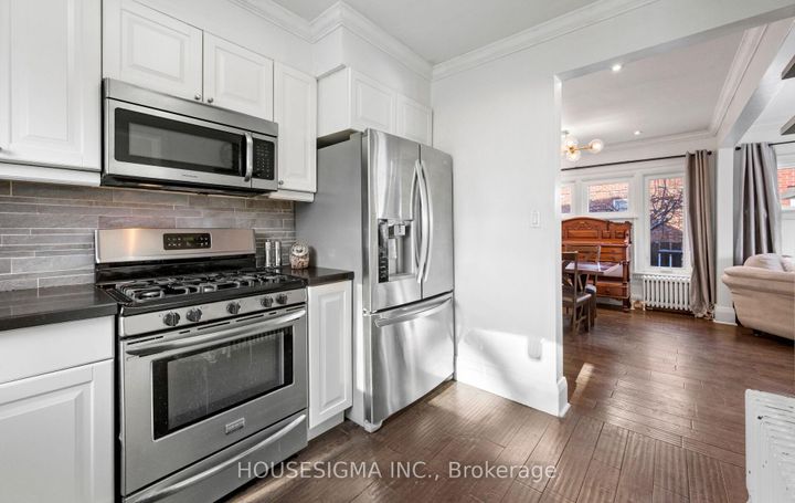 Photo 12 at 4 Parker Avenue, Queensway, Toronto