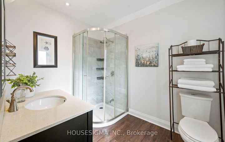 Photo 23 at 4 Parker Avenue, Queensway, Toronto