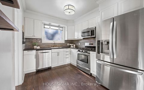 Photo 10 at 4 Parker Avenue, Queensway, Toronto