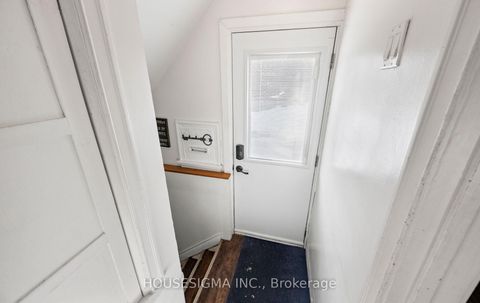 Photo 31 at 4 Parker Avenue, Queensway, Toronto