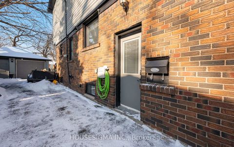 Photo 38 at 4 Parker Avenue, Queensway, Toronto
