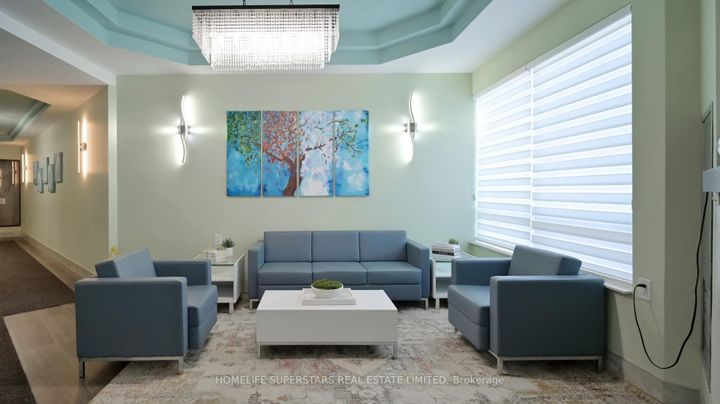 Photo 4 at #301 - 26 Hanover Road, Queen Street Corridor, Brampton