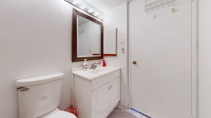 Photo 21 at #301 - 26 Hanover Road, Queen Street Corridor, Brampton