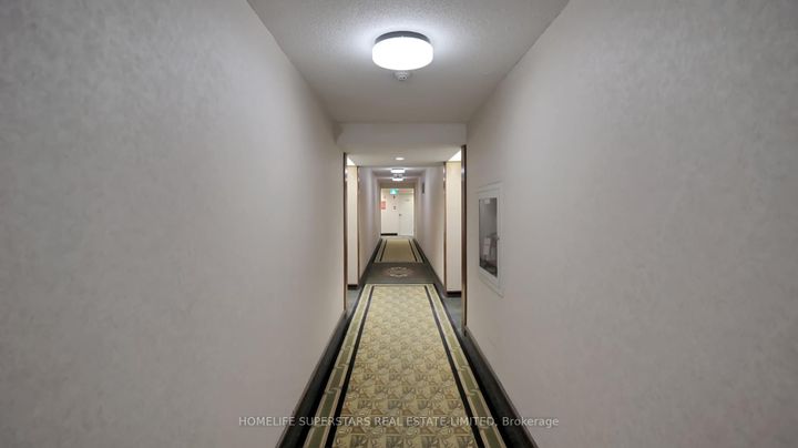 Photo 34 at #301 - 26 Hanover Road, Queen Street Corridor, Brampton