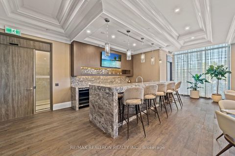 Photo 23 at 1001 - 10 Gatineau Drive, Beverley Glen, Vaughan