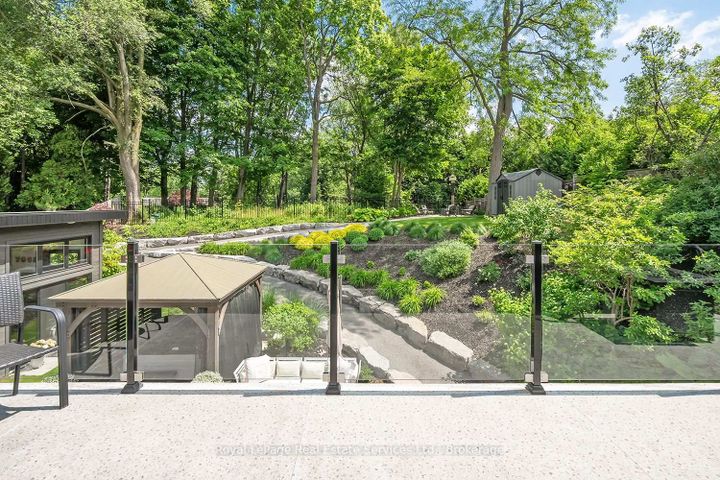 Photo 14 at 111 Judith Crescent, Ancaster, Hamilton