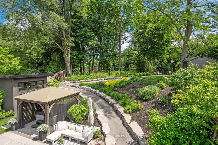 Photo 15 at 111 Judith Crescent, Ancaster, Hamilton