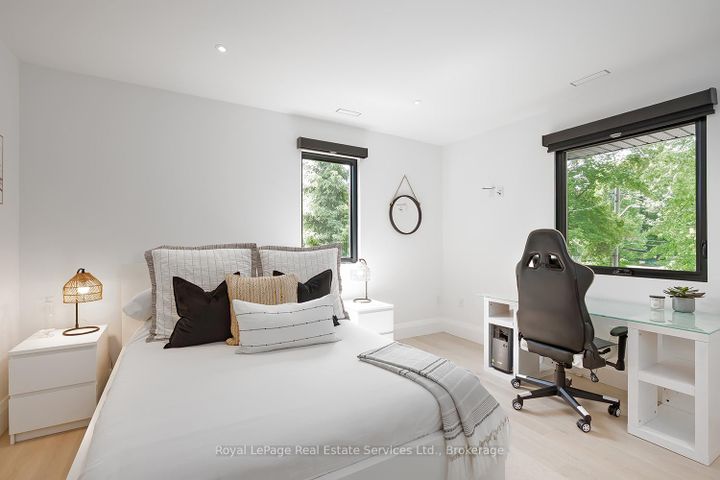 Photo 16 at 111 Judith Crescent, Ancaster, Hamilton