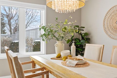 Photo 6 at 21 Heritage Lane, Newcastle, Clarington