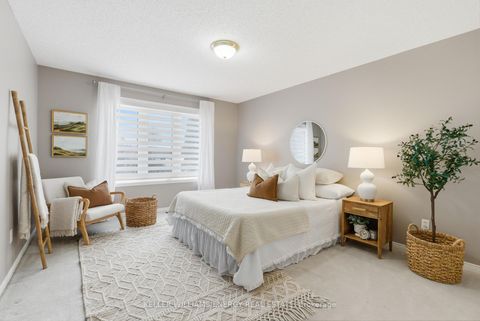 Photo 18 at 21 Heritage Lane, Newcastle, Clarington