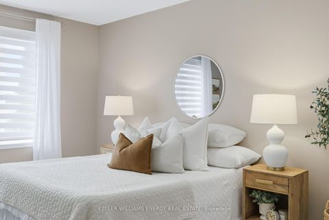 Photo 19 at 21 Heritage Lane, Newcastle, Clarington