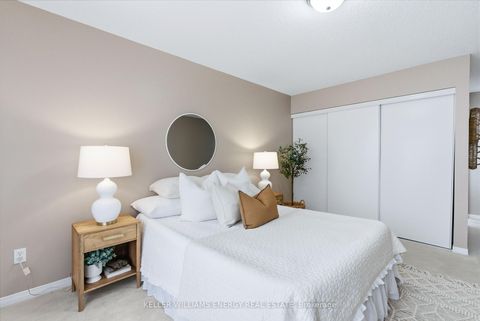 Photo 21 at 21 Heritage Lane, Newcastle, Clarington