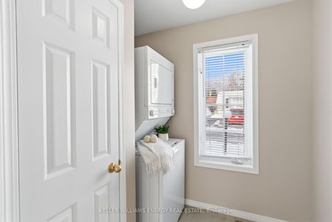 Photo 34 at 21 Heritage Lane, Newcastle, Clarington