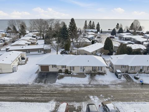 Photo 46 at 21 Heritage Lane, Newcastle, Clarington