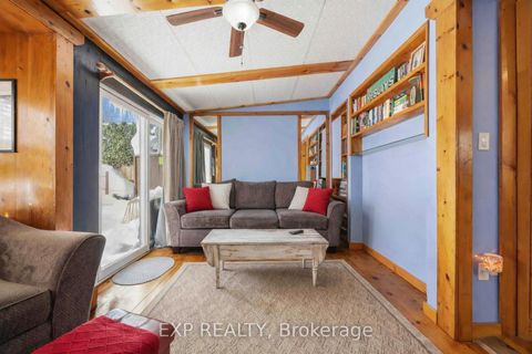 Photo 3 at 20 PRESTON Street, Cliffside, Toronto