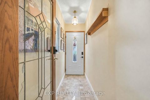 Photo 12 at 20 PRESTON Street, Cliffside, Toronto