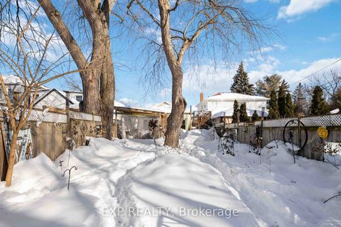 Photo 32 at 20 PRESTON Street, Cliffside, Toronto