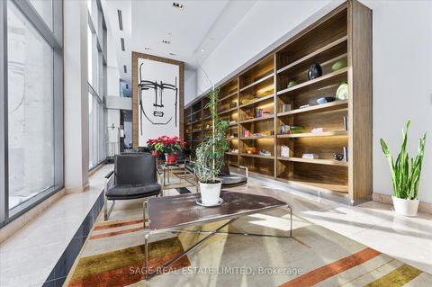 Photo 1 at 902 - 38 Grenville Street, Bay Street Corridor, Toronto