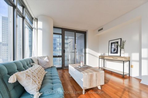 Photo 8 at 902 - 38 Grenville Street, Bay Street Corridor, Toronto