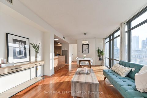 Photo 9 at 902 - 38 Grenville Street, Bay Street Corridor, Toronto