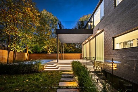 Photo 37 at 90 Esgore Drive, Nortown, Toronto