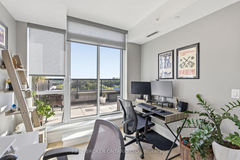 Photo 9 at 606 - 25 Malcolm Road, Leaside, Toronto