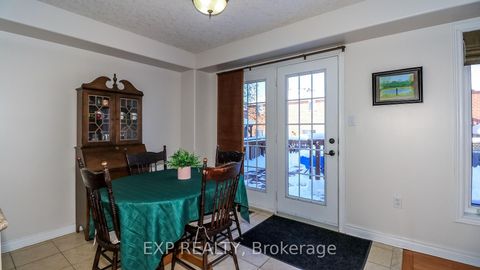 Photo 13 at 40 Benjamin Lane, Painswick South, Barrie