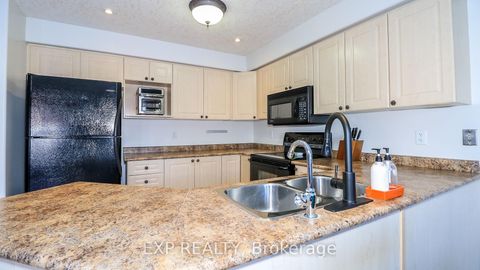 Photo 16 at 40 Benjamin Lane, Painswick South, Barrie