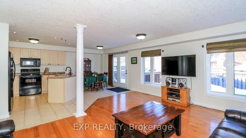 Photo 17 at 40 Benjamin Lane, Painswick South, Barrie