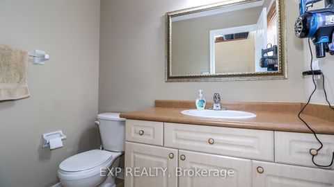 Photo 24 at 40 Benjamin Lane, Painswick South, Barrie