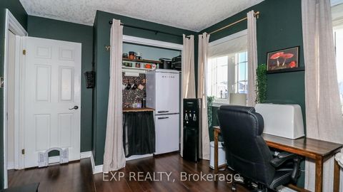 Photo 27 at 40 Benjamin Lane, Painswick South, Barrie