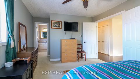 Photo 36 at 40 Benjamin Lane, Painswick South, Barrie