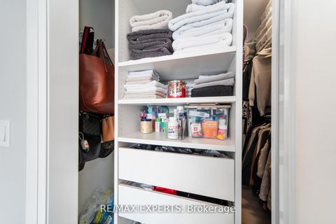 Photo 17 at 40 - 8167 Kipling Avenue, West Woodbridge, Vaughan