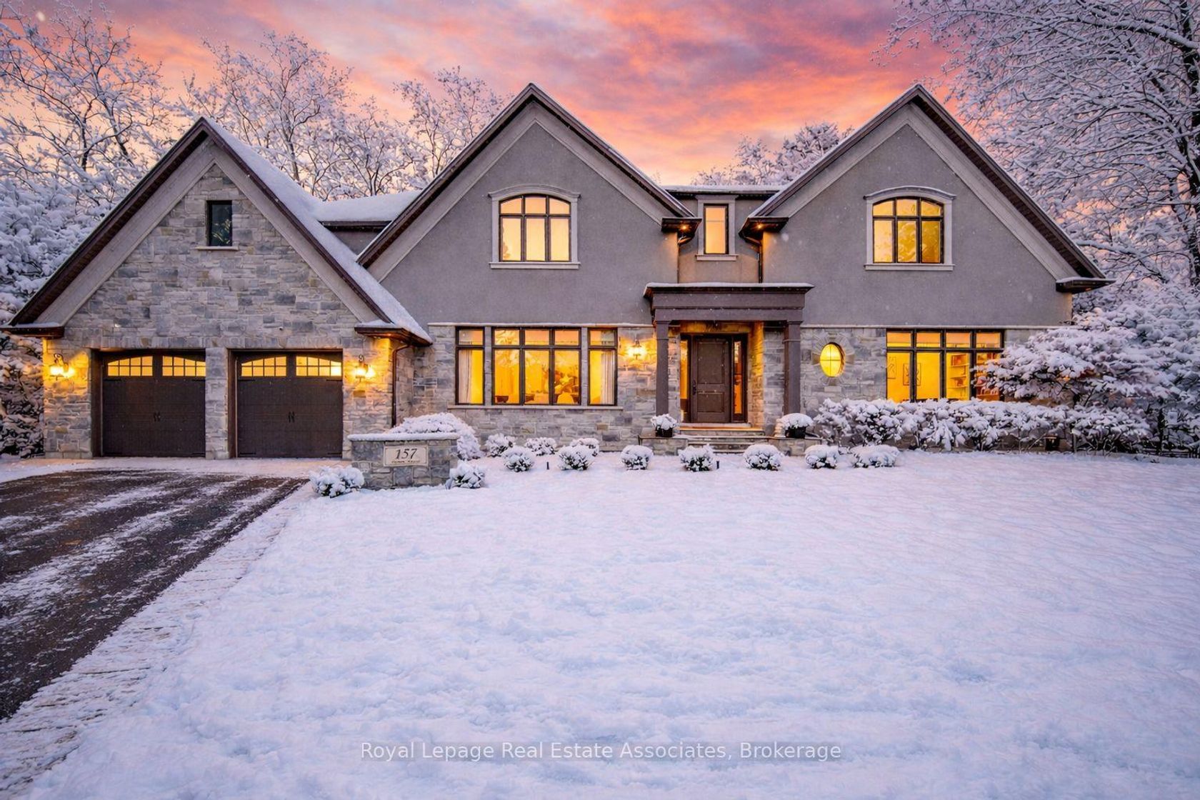 157 Dianne Avenue, MO Morrison, Oakville 