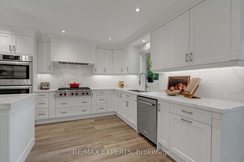 Photo 12 at 66 Sylvan Crescent, Oak Ridges Lake Wilcox, Richmond Hill