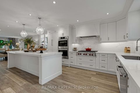 Photo 13 at 66 Sylvan Crescent, Oak Ridges Lake Wilcox, Richmond Hill