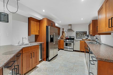 Photo 36 at 66 Sylvan Crescent, Oak Ridges Lake Wilcox, Richmond Hill