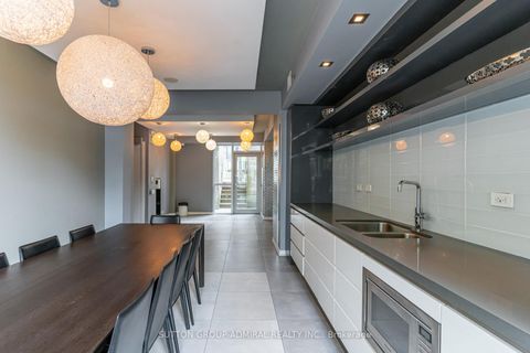 Photo 26 at TH2 - 220 George Street, Moss Park, Toronto