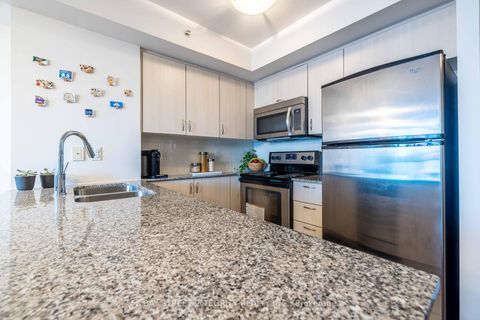 Photo 3 at 1510 - 5740 Yonge Street, Newtonbrook West, Toronto