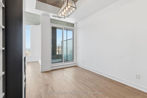 Photo 3 at 1127 - 20 Minowan Miikan Lane, Little Portugal, Toronto