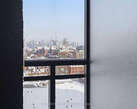 Photo 21 at 1127 - 20 Minowan Miikan Lane, Little Portugal, Toronto