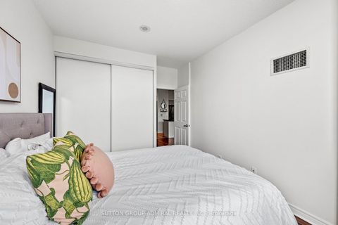 Photo 20 at 210 - 51 Lower Simcoe Street, Waterfront Communities C1, Toronto