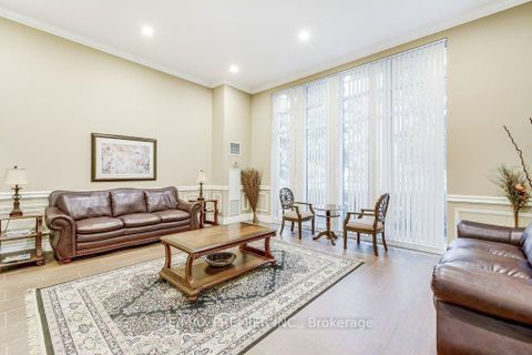 Photo 19 at 209 - 10211 Keele Street, Maple, Vaughan