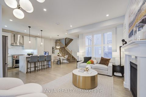 Photo 12 at 35 York Downs Boulevard, Angus Glen, Markham